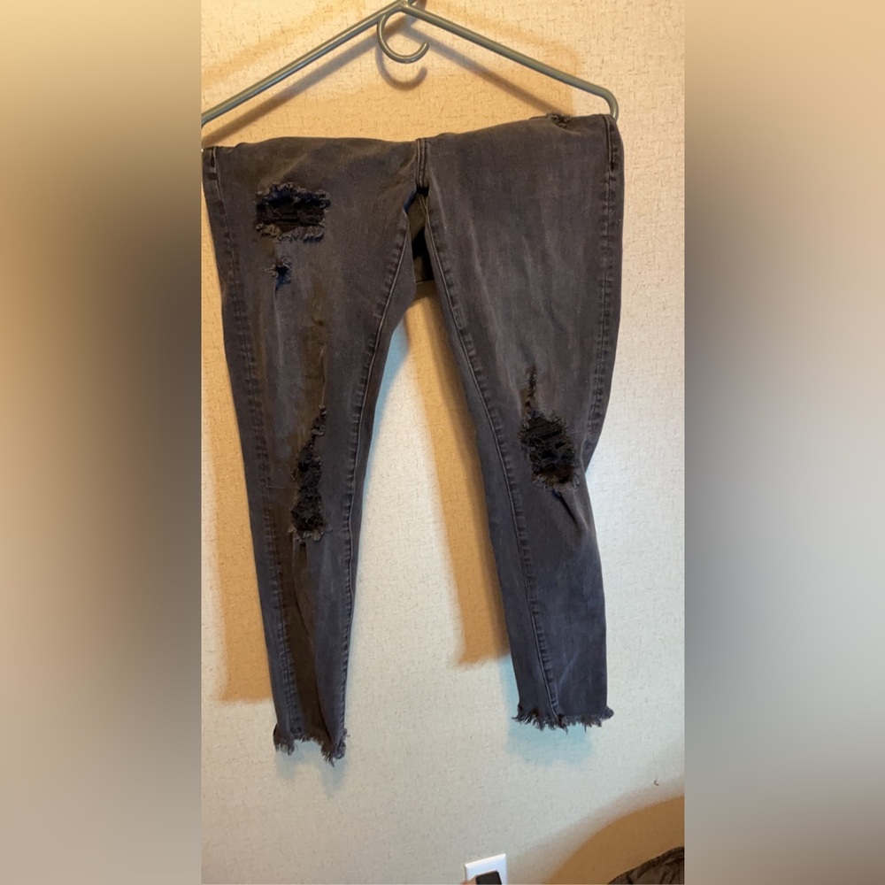 American Eagle Black Ripped Jeans